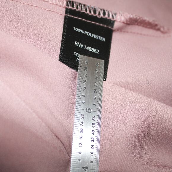 Torrid Pink Short Flutter Sleeve Buttoned Blouse Size 3X - Picture 4 of 5